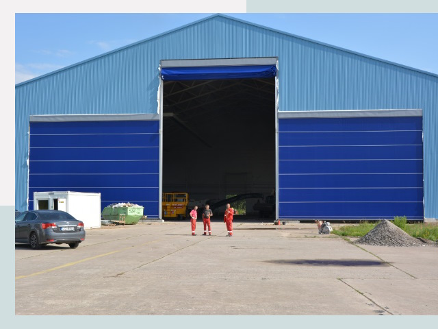 Ангарные ворота в Киров от СтальСтрой-Кри по цене 622 руб.