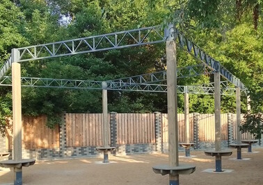 Терраса из металлоконструкций под ключ, проектирование, изготовление и монтаж от СтальСтрой-Кри